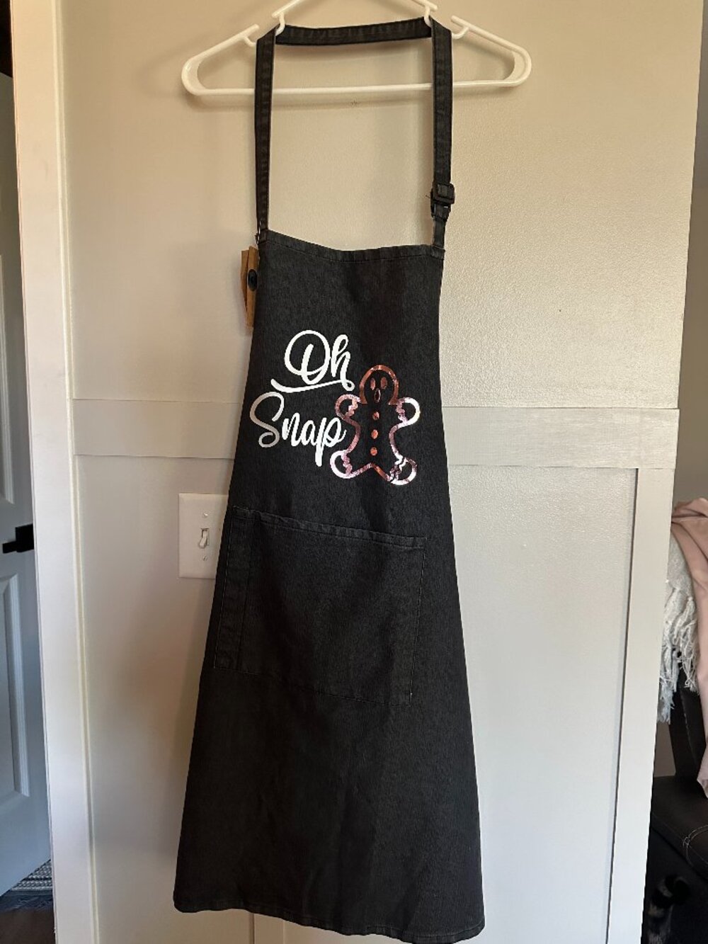 "Oh Snap" Black Denim Gingerbread Holiday Kitchen Apron NWT